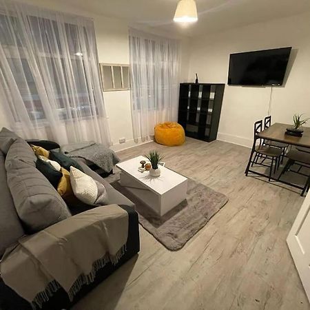 Comfy 2 Bedroom On Tower Bridge London Exterior foto